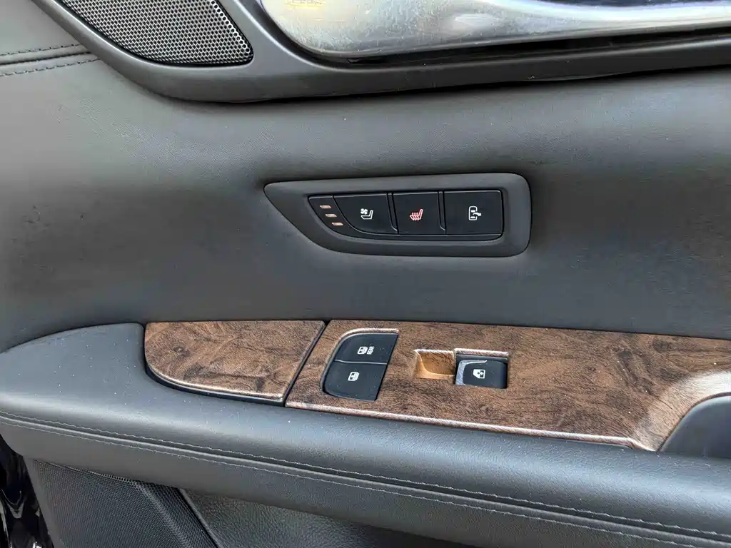 Cadillac CT6 — миниатюра 14
