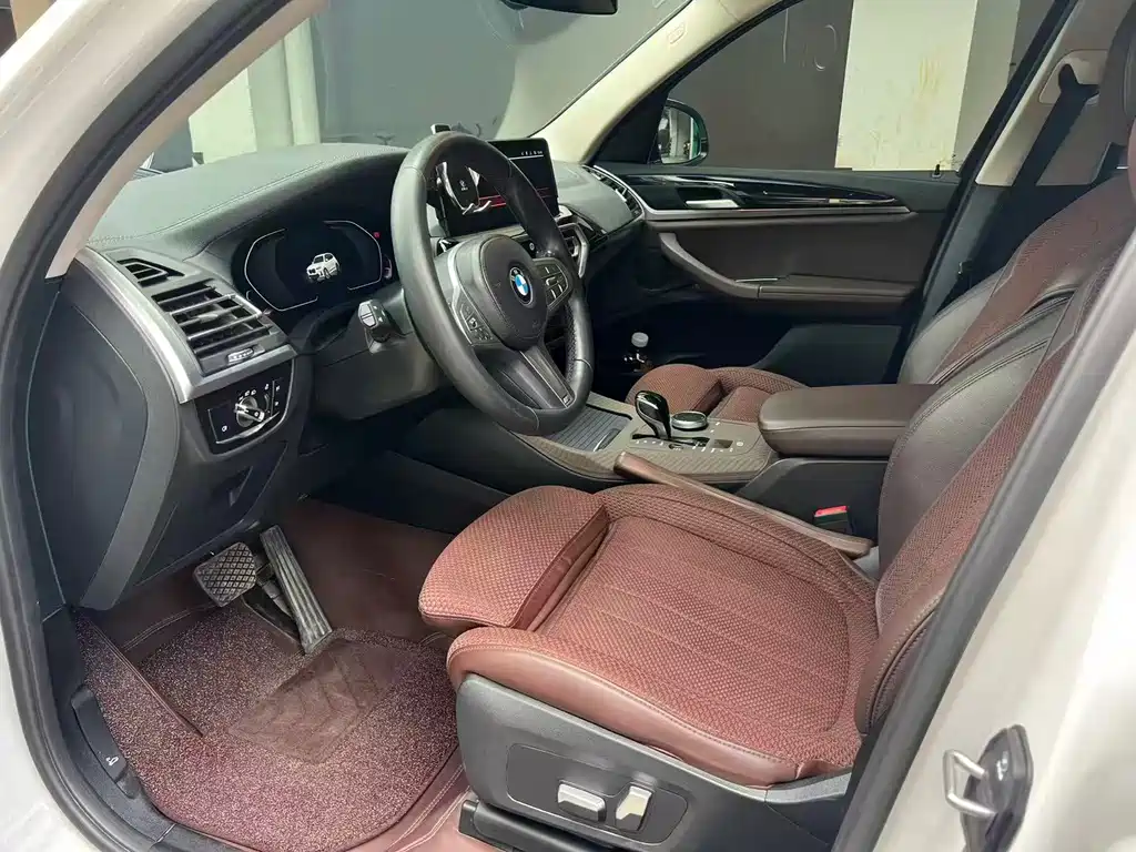 BMW X3 — миниатюра 4
