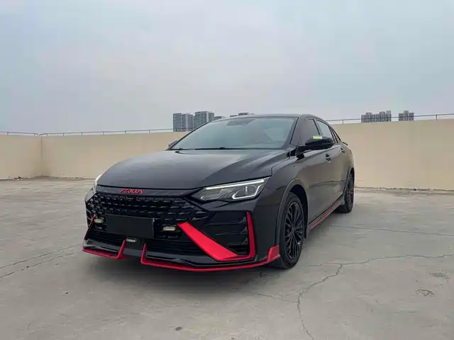 DONGFENG YI HYUN MAX 2022