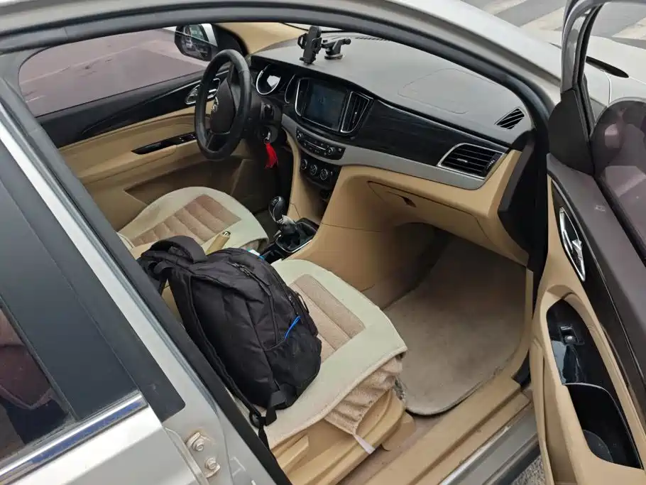Baojun 730 — миниатюра 8