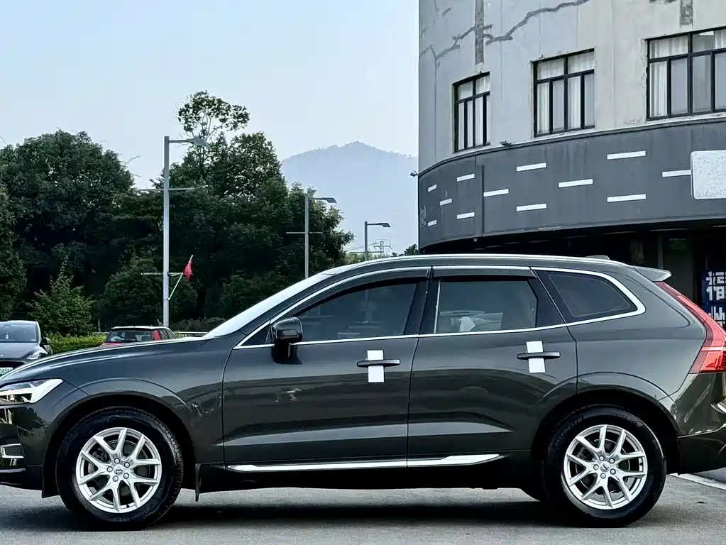 Volvo XC60 — миниатюра 3