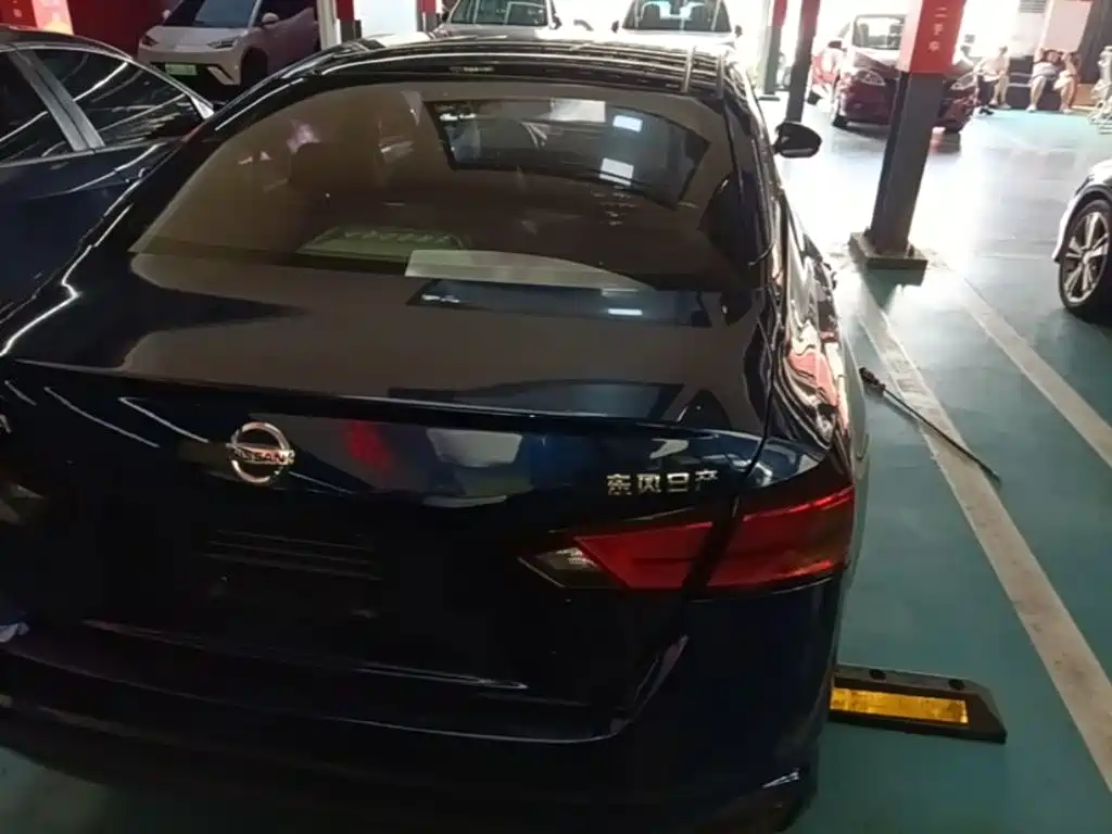 Nissan Teana — миниатюра 6