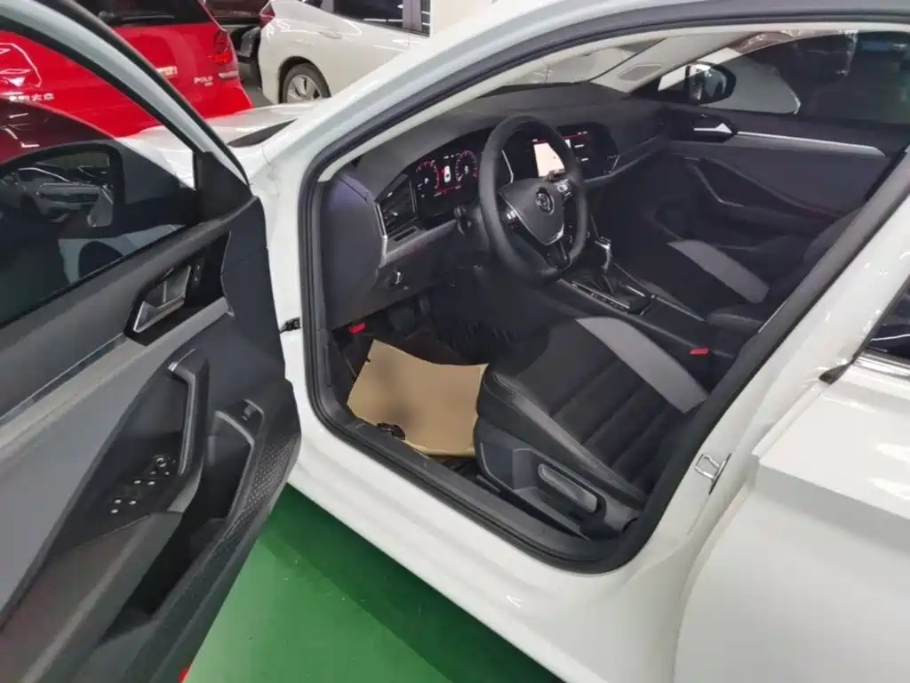 Volkswagen Sagitar — миниатюра 16