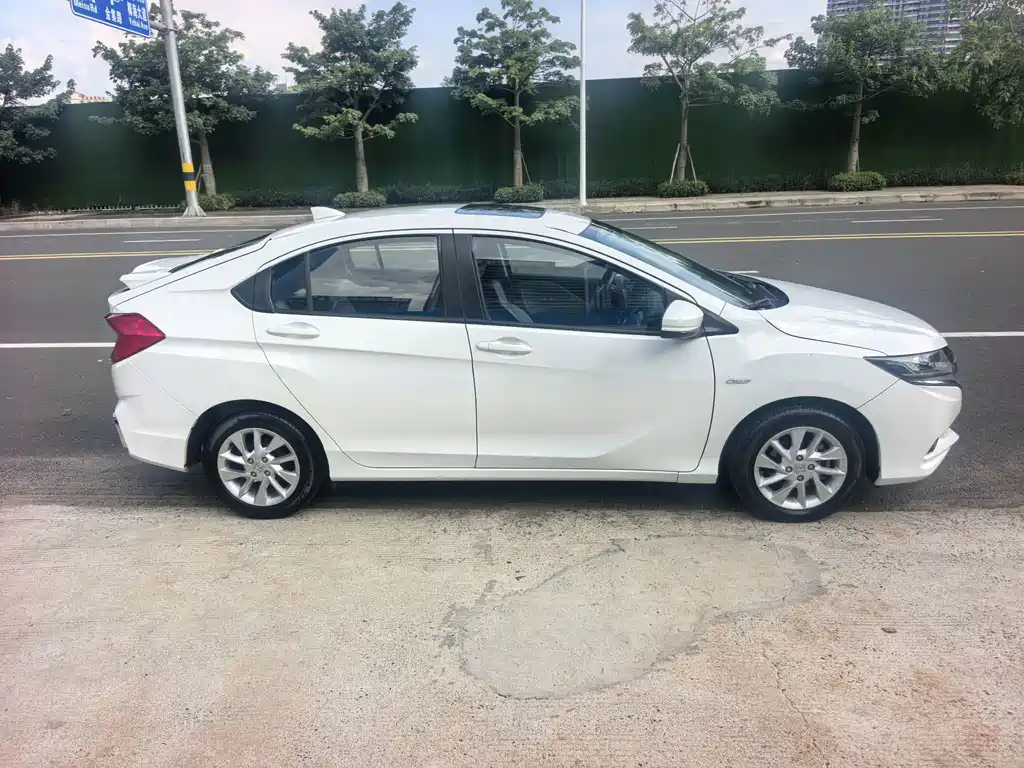 Honda Gienia — миниатюра 4