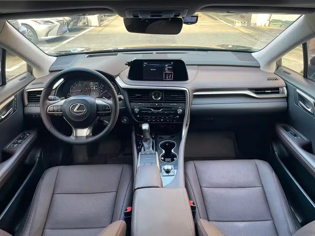 Lexus RX — миниатюра 7