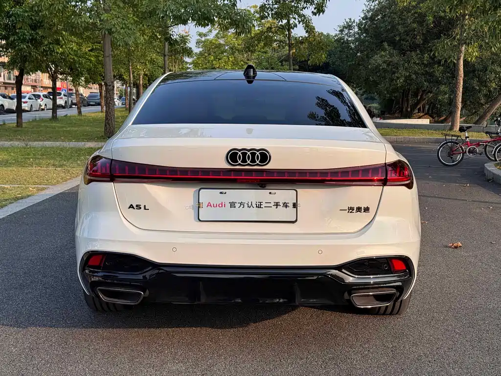 Audi A5L — миниатюра 7