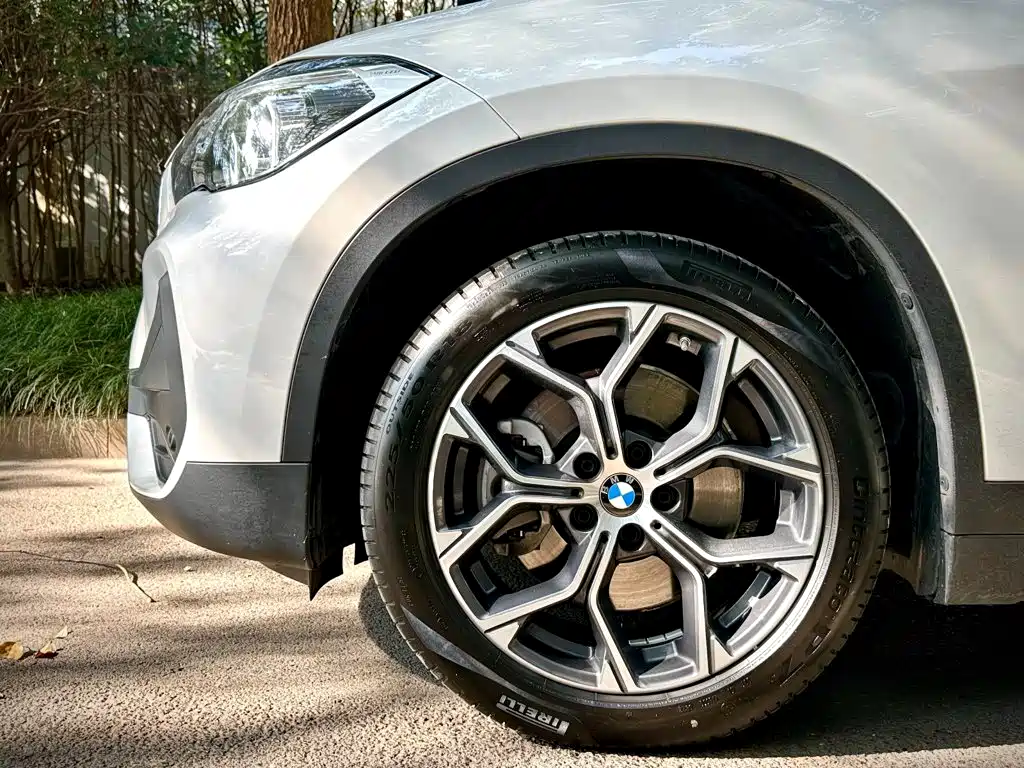 BMW X1 — миниатюра 14