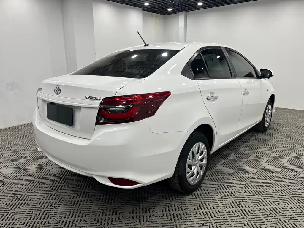 TOYOTA VIOS