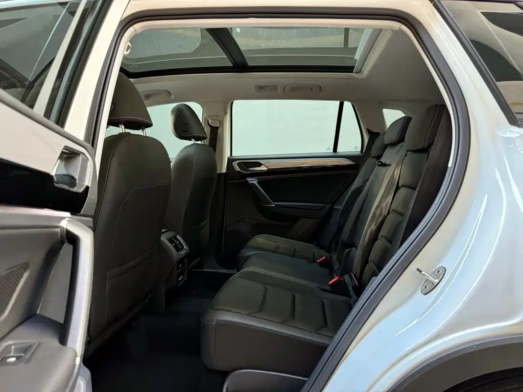 Volkswagen Tayron — миниатюра 10