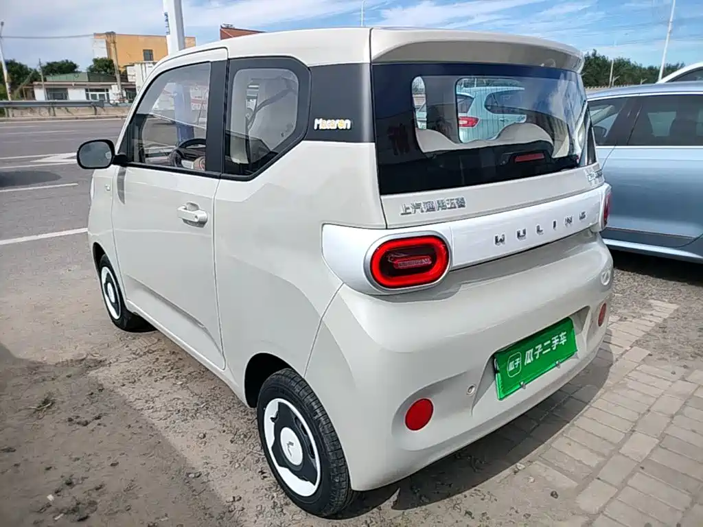 Wuling MINIEV — миниатюра 5