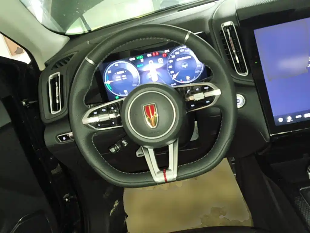 Hongqi Hongqi HS3 PHEV — миниатюра 11