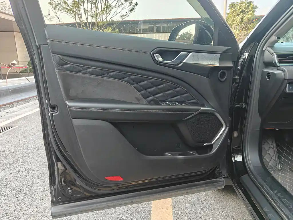 WEI PAI WEI BRAND LATTE DHT