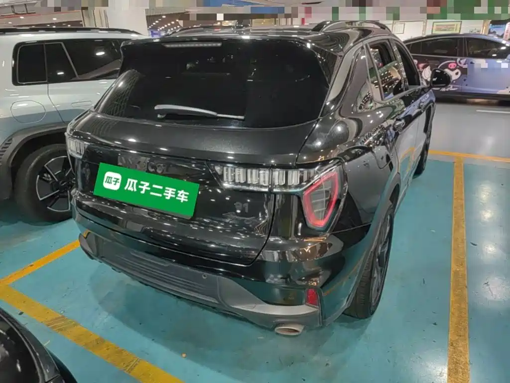 Lynk & Co 01 EM-P — миниатюра 7
