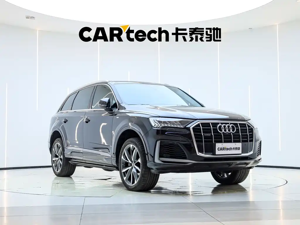 Audi Q7 2023 — фото 3