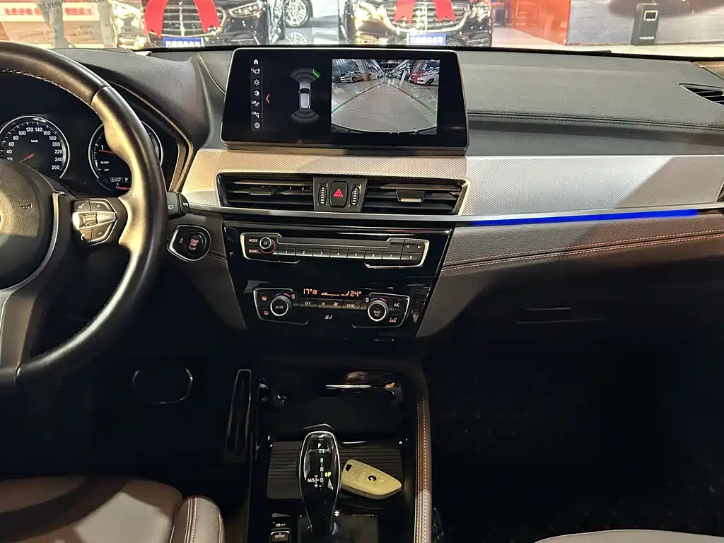 BMW X2 2021 sDrive25i