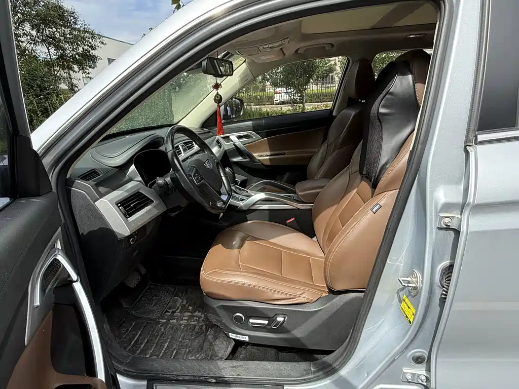 Geely Boyue — миниатюра 10