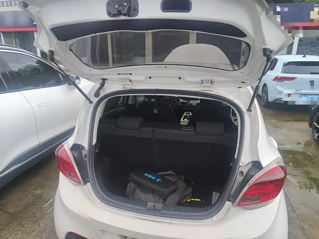 Changan Benben E-Star — миниатюра 19