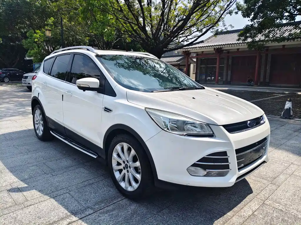 Ford Kuga — миниатюра 2