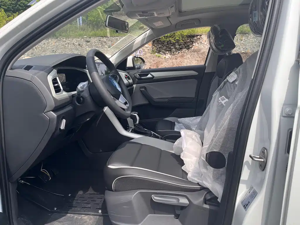 Volkswagen T-Roc 2026 280TSI DSG