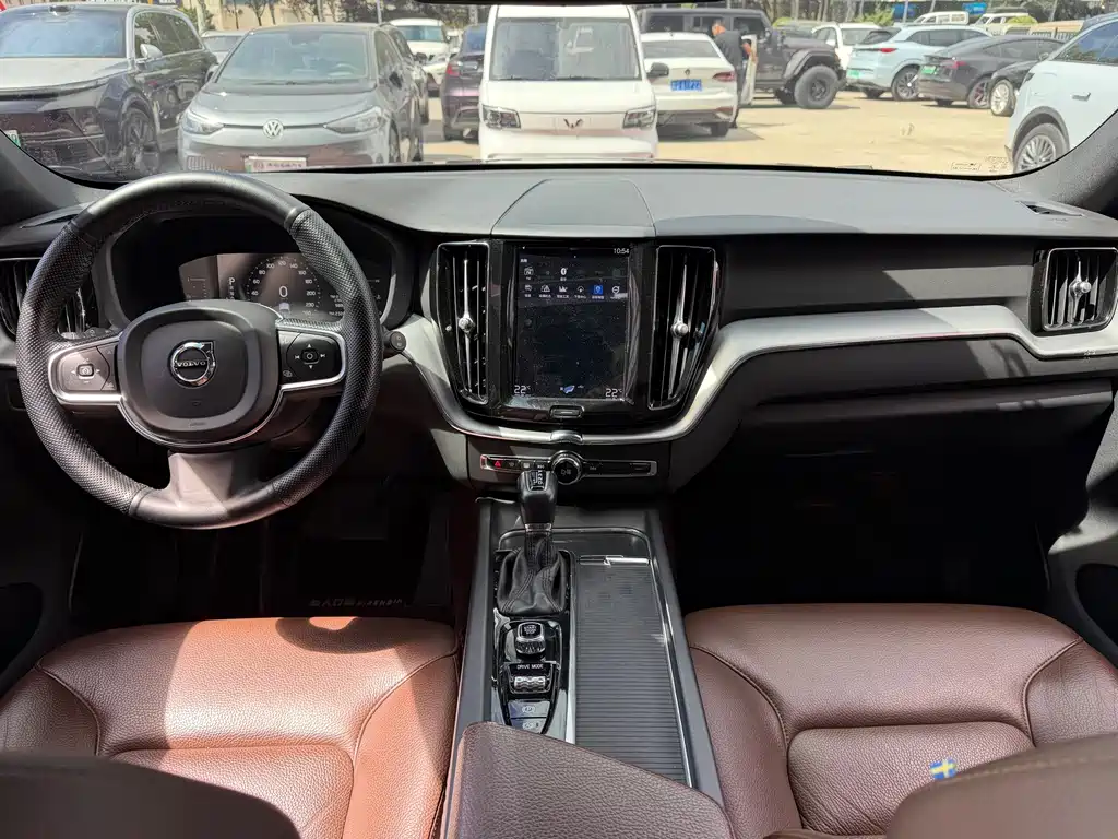 Volvo XC60 — миниатюра 9