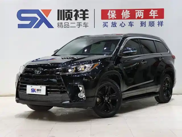 TOYOTA HIGHLANDER