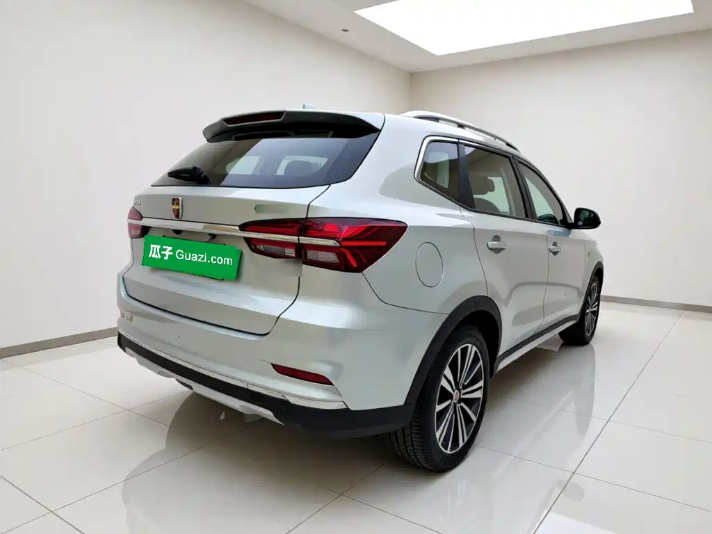 Roewe RX5 New Energy — миниатюра 6