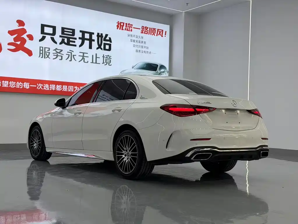 Mercedes-Benz C-Class — миниатюра 9