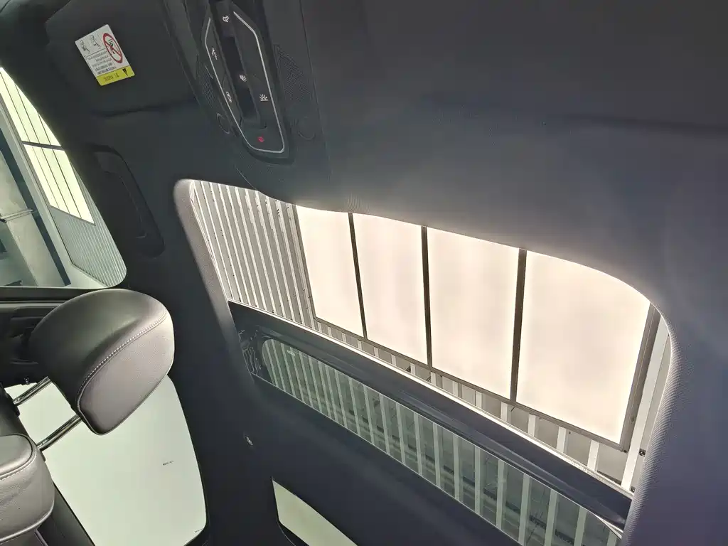 Audi A6L New Energy — миниатюра 16