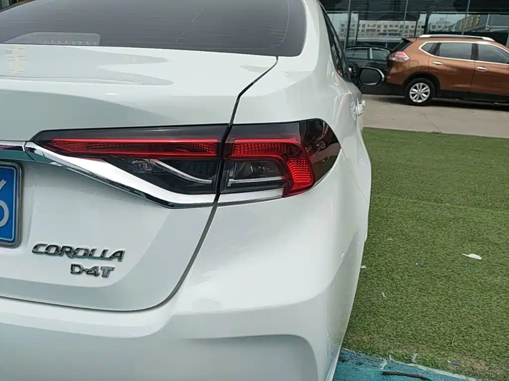Toyota Corolla — миниатюра 8