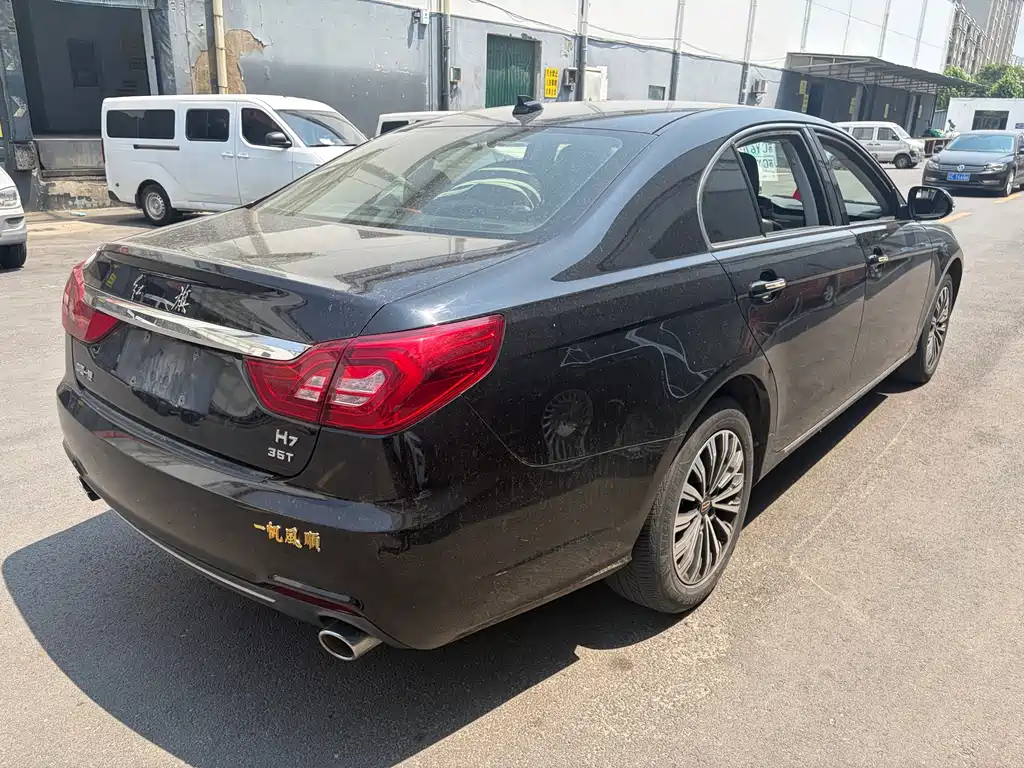 Hongqi H7 2021 1.8T Comfort