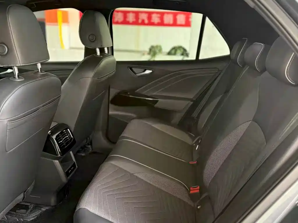 Volkswagen ID.3 — миниатюра 15