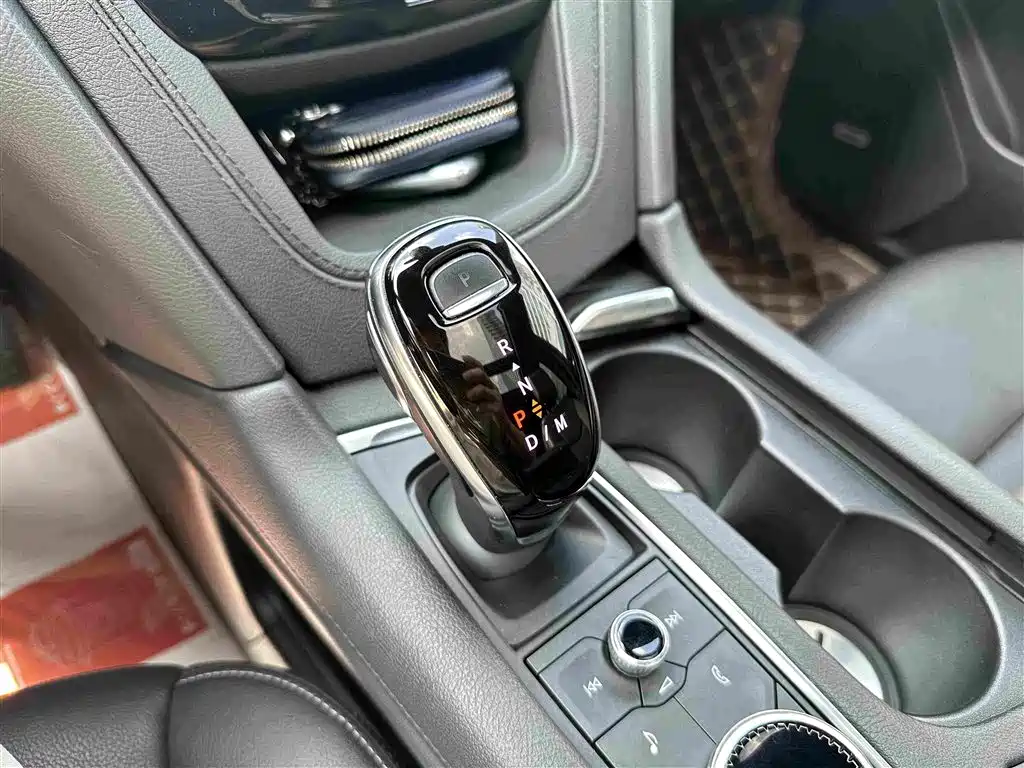 Cadillac XT5 — миниатюра 14