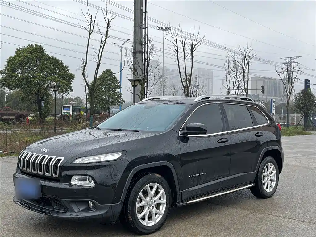 Jeep Cherokee 2017
