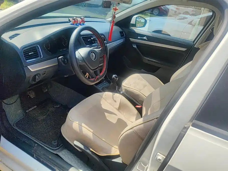 Volkswagen Lavida 2017 1.6L MT