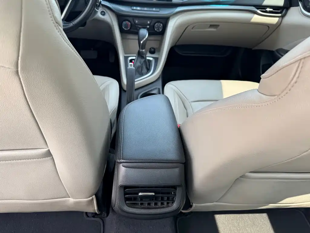 Buick Excelle — миниатюра 13