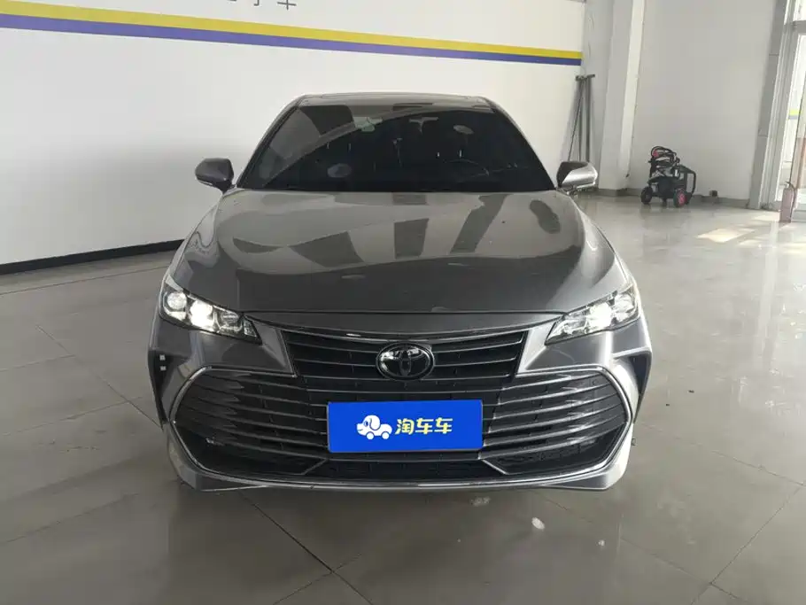 Toyota Avalon — миниатюра 2
