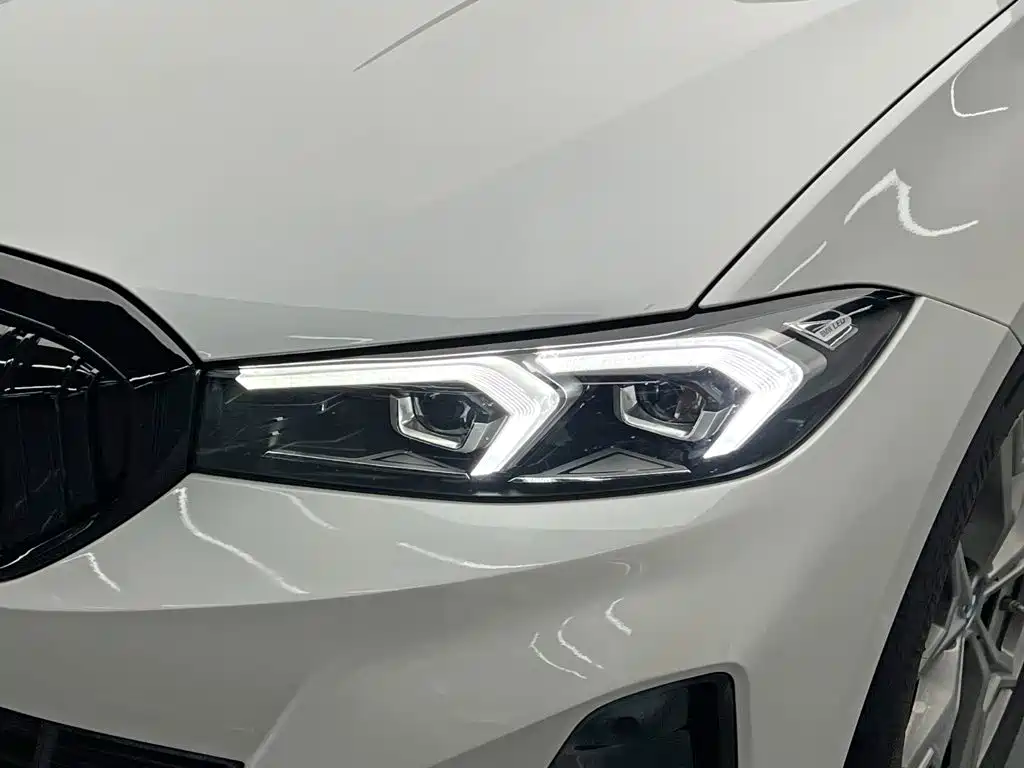 BMW i3 — миниатюра 10