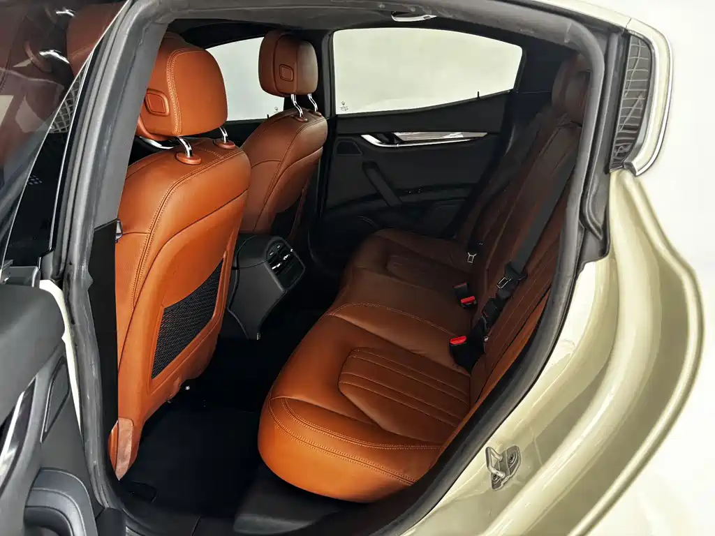 Maserati Ghibli — миниатюра 22