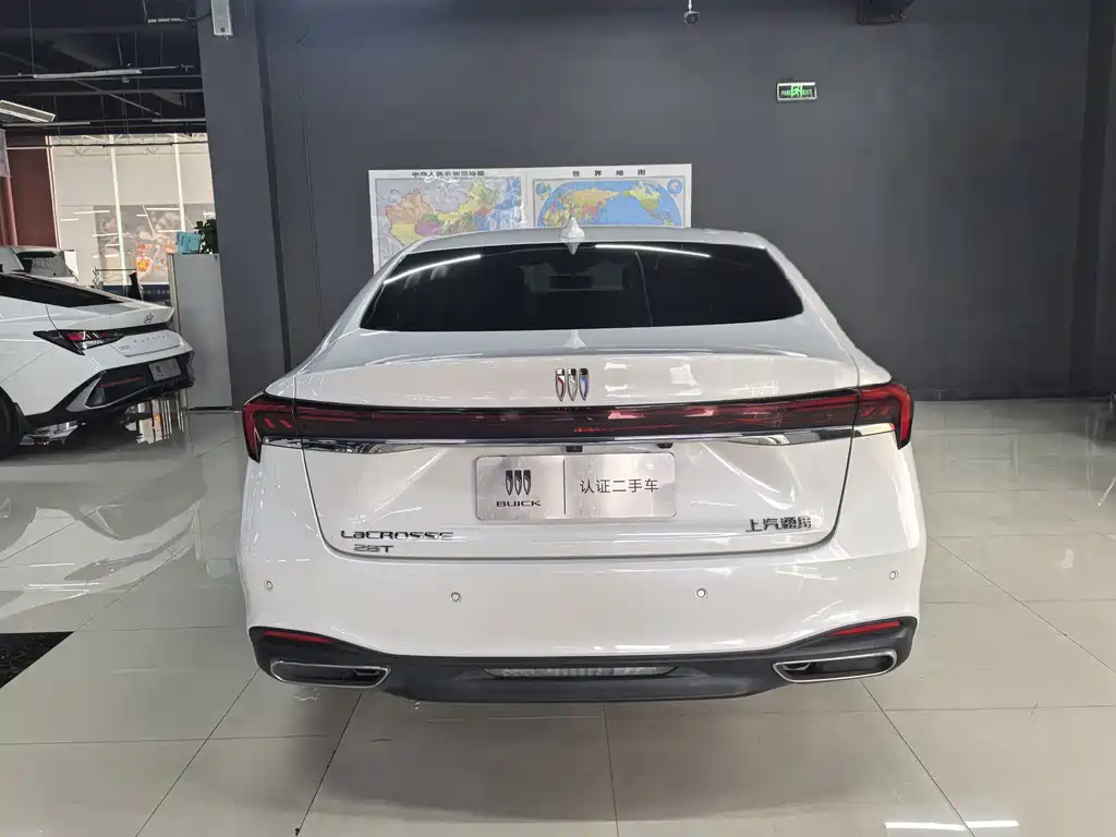 Buick LaCrosse — миниатюра 5