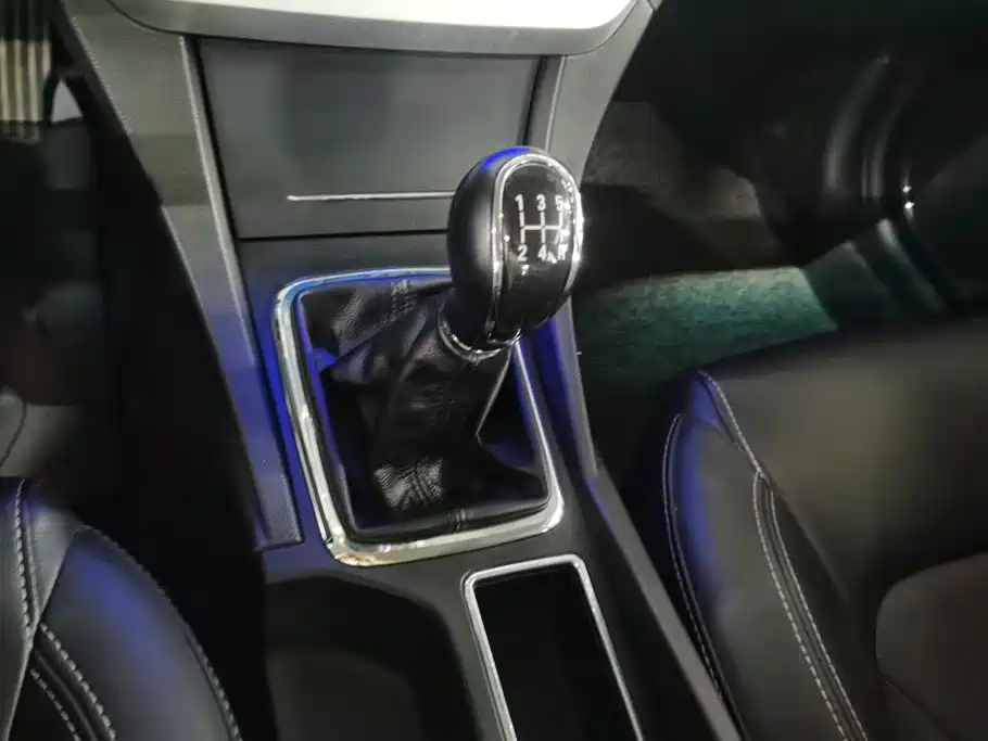 Geely Emgrand — миниатюра 16