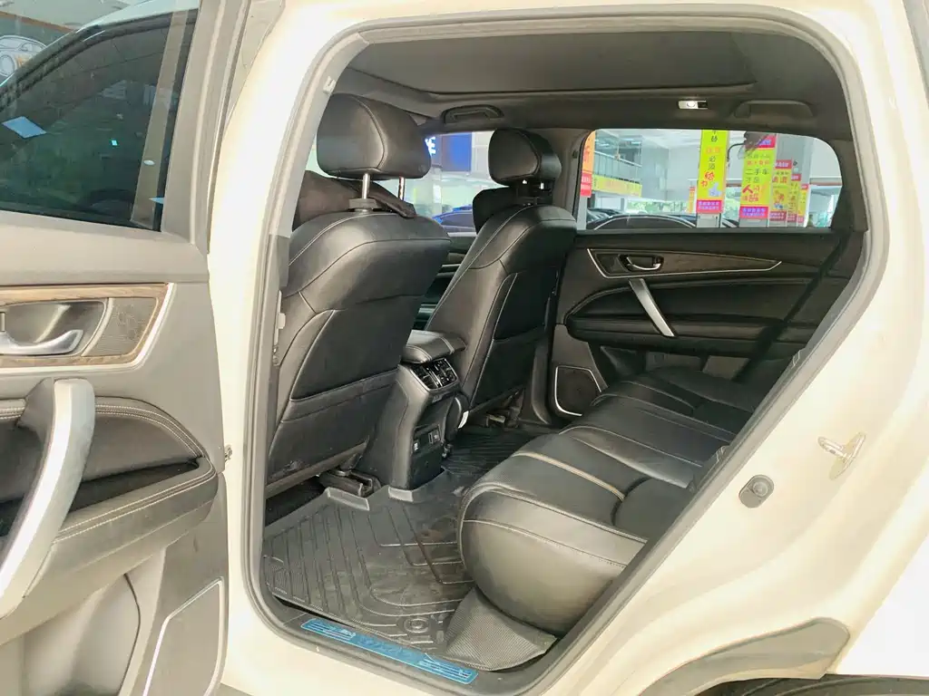 Honda UR-V — миниатюра 8