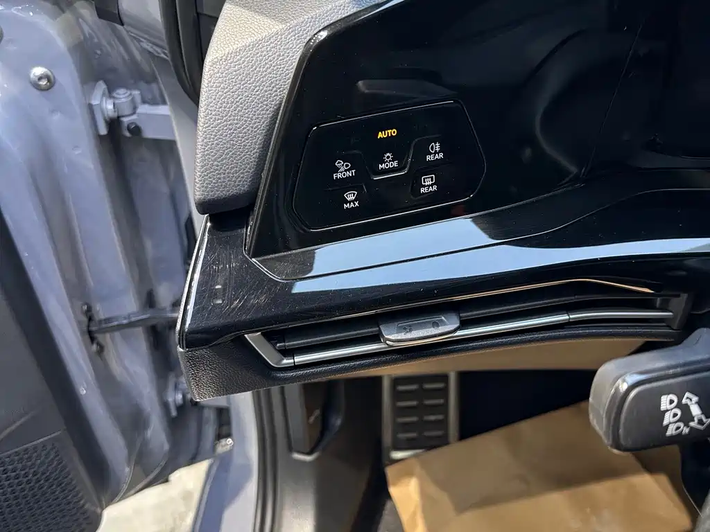 Volkswagen Golf — миниатюра 10
