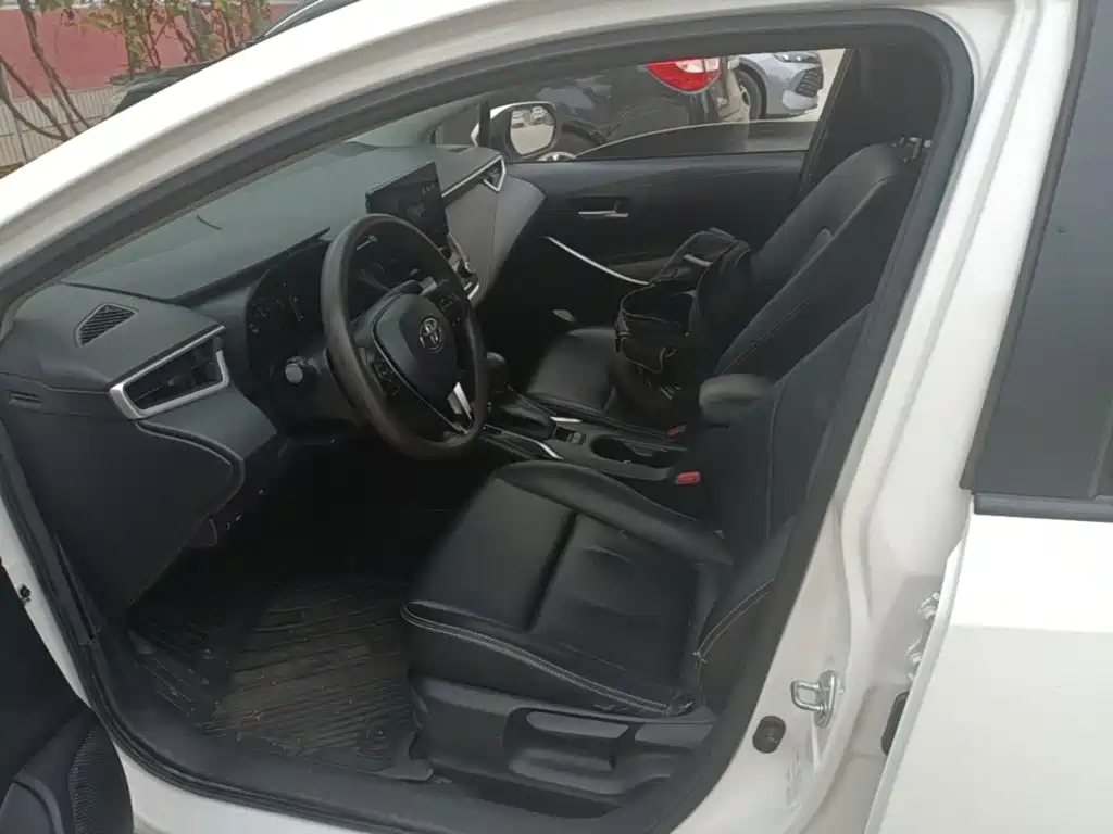 Toyota Corolla — миниатюра 15