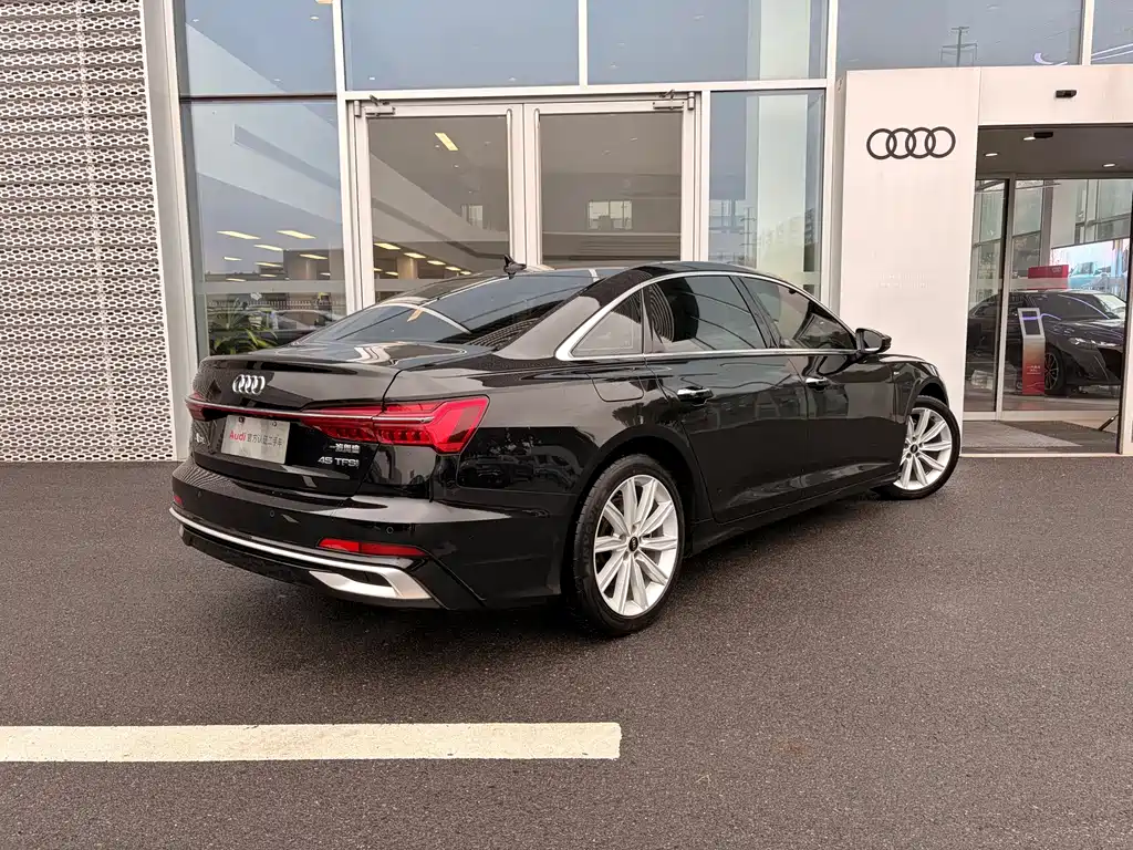 Audi A6L — миниатюра 4