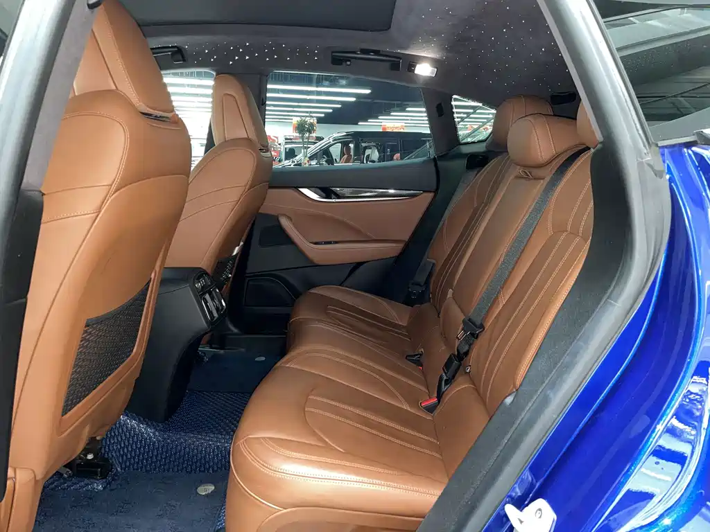 Maserati Levante — миниатюра 19