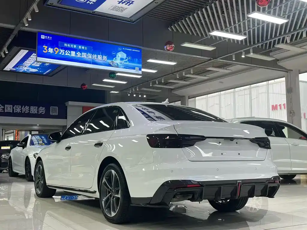 Audi A4L 2023 40 TFSI Fashion