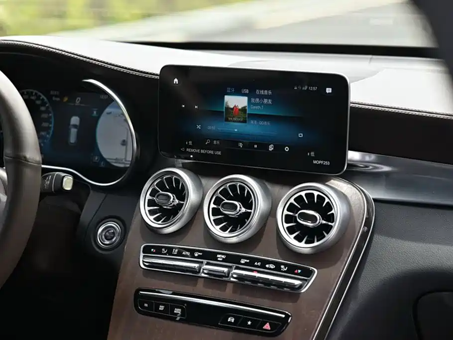 Mercedes-Benz GLC — миниатюра 16
