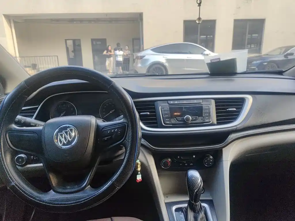 Buick Excelle — миниатюра 5