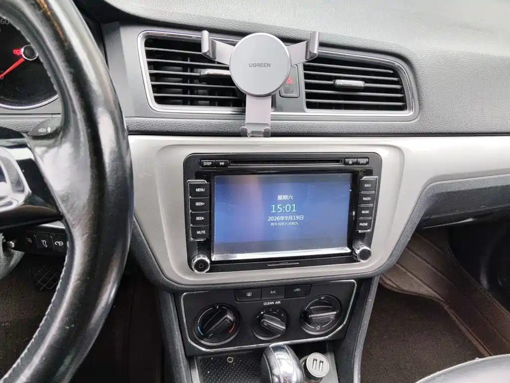 Volkswagen Lavida — миниатюра 14