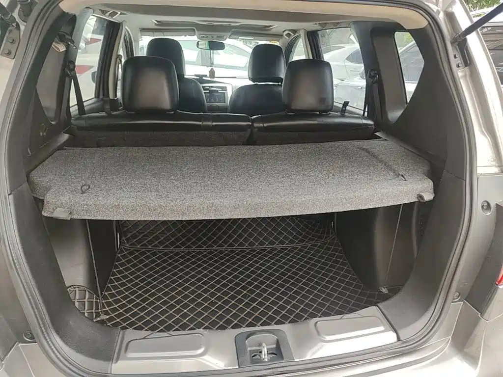 Nissan Livina — миниатюра 19